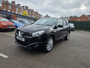 2012 Nissan Qashqai+2 1.5 Dci N-Tec+ in Black — image 3