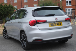 2017 Fiat Tipo 1.4 Mpi Lounge Euro 6 5dr in Grey — image 4