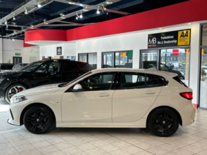 2024 BMW 1 Series 1.5 118i M Sport(cat-N) in White — image 6