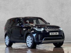 2019 Land Rover Discovery 2.0 Sd4 Hse Auto 4WD Euro 6 (s/s) 5dr in Black — image 6