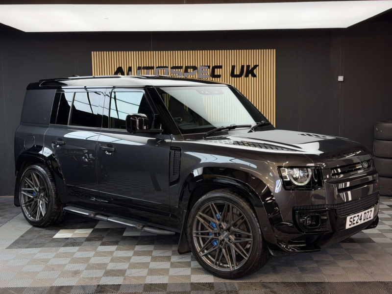 2024 Land Rover Defender 110 3.0 D300 Mhev X-Dynamic Hse Hard Top SUV 5dr Diesel Auto 4WD Mwb Euro 6 (s/s) (300 Ps) in Grey — image 1