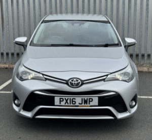 2016 Toyota Avensis Business Edition 1.6 D-4d in Silver — image 3
