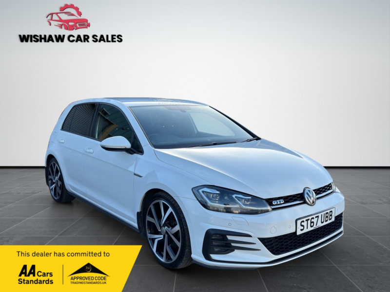2017 Volkswagen Golf 2.0 Tdi Gtd in White — image 1