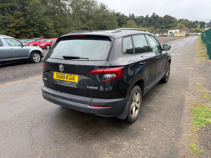 2018 Skoda Karoq 1.5 Tsi Se SUV 5dr Petrol Manual Euro 6 (s/s) (150 Ps) in Black — image 5
