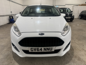 2015 Ford Fiesta 1.0 T Ecoboost Zetec S in White — image 2