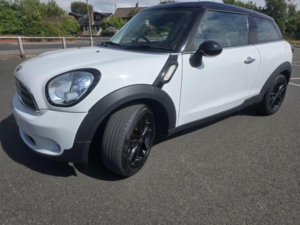 2016 MINI Paceman 1.6 Cooper Auto Euro 5 3dr in White — image 3