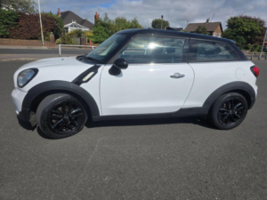 2016 MINI Paceman 1.6 Cooper Auto Euro 5 3dr in White — image 6