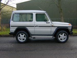1990 Mercedes-Benz G Class Ref 8772 - Mercedes W460 300 Gd Swb 3.0 Turbo Diesel Manual 4WD G Wagon Uk Rhd in Silver — image 2