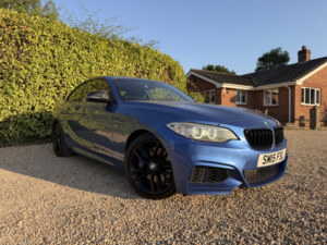 2015 BMW 2 Series 2.0 220i M Sport Coupe in Blue — image 2