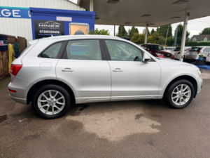 2011 Audi Q5 2.0 Tdi Se SUV 5dr Diesel S Tronic Quattro Euro 5 (170 Ps) in Silver — image 2