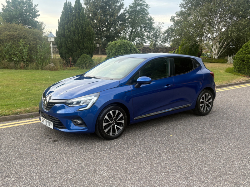 2020 Renault Clio 1.0 Tce Iconic Hatchback 5dr Petrol Manual Euro 6 (s/s) (100 Ps) in Blue — image 1