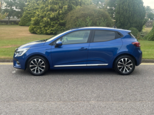 2020 Renault Clio 1.0 Tce Iconic Hatchback 5dr Petrol Manual Euro 6 (s/s) (100 Ps) in Blue — image 2