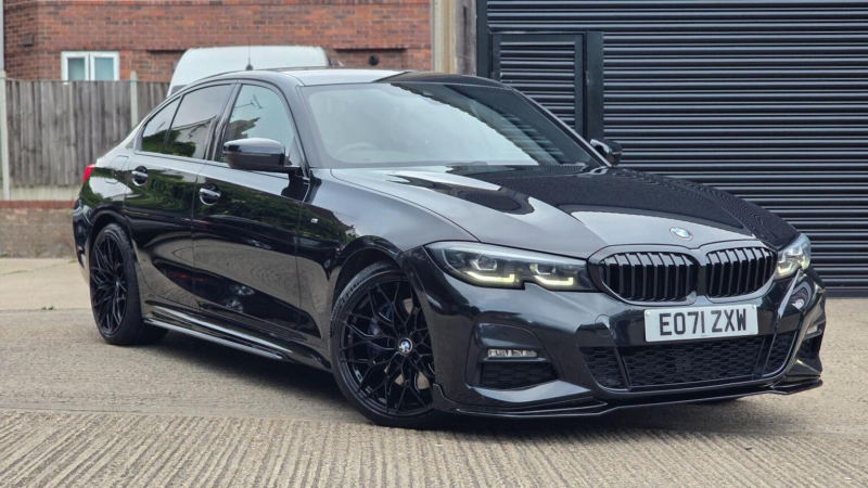2021 BMW 3 Series 2.0 330i M Sport Auto Euro 6 (s/s) 4dr in Black — image 1