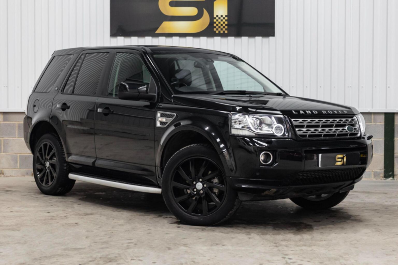 2013 Land Rover Freelander 2 2.2 Sd4 Hse Commandshift 4WD Euro 5 5dr in Black — image 1