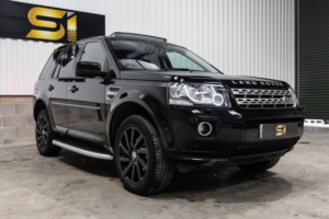 2013 Land Rover Freelander 2 2.2 Sd4 Hse Commandshift 4WD Euro 5 5dr in Black — image 2