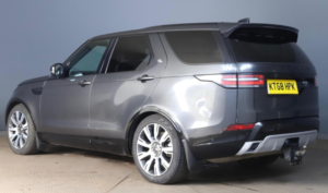 2019 Land Rover Discovery 3.0 Sd V6 Hse Luxury Auto 4WD Euro 6 (s/s) 5dr in Grey — image 2