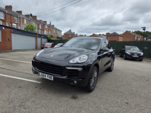 2014 Porsche Cayenne 3.0 Td V6 in Black — image 3