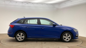 2022 Skoda Scala 1.0 Tsi Se Euro 6 (s/s) 5dr in Blue — image 2