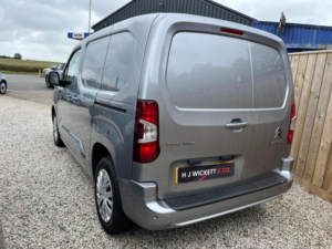 2023 Citroen Berlingo 1.5 Bluehdi 650 Driver Edition M Swb Euro 6 (s/s) 5dr in Grey — image 4