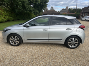 2018 Hyundai I20 1.4 I20 Prem Se Nav 1.4 A/t 100ps in Grey — image 2