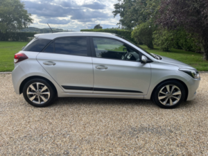 2018 Hyundai I20 1.4 I20 Prem Se Nav 1.4 A/t 100ps in Grey — image 5