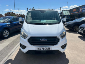 2022 Ford Transit Custom 2.0 300 Ecoblue Limited L1 H1 Euro 6 (s/s) 5dr in White — image 3