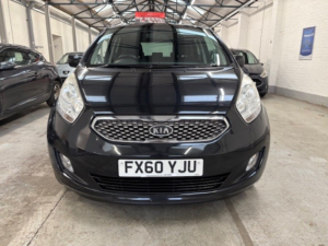 2010 Kia Venga 1.4 3 in Black — image 5