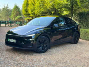 2026 Tesla Model Y 84.7kwh (dual Motor) Long Range Auto 4wde 5dr in Black — image 2