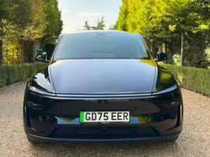 2026 Tesla Model Y 84.7kwh (dual Motor) Long Range Auto 4wde 5dr in Black — image 4