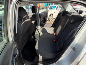 2018 Vauxhall Corsa 1.4i Ecotec Design Euro 6 5dr in Silver — image 5