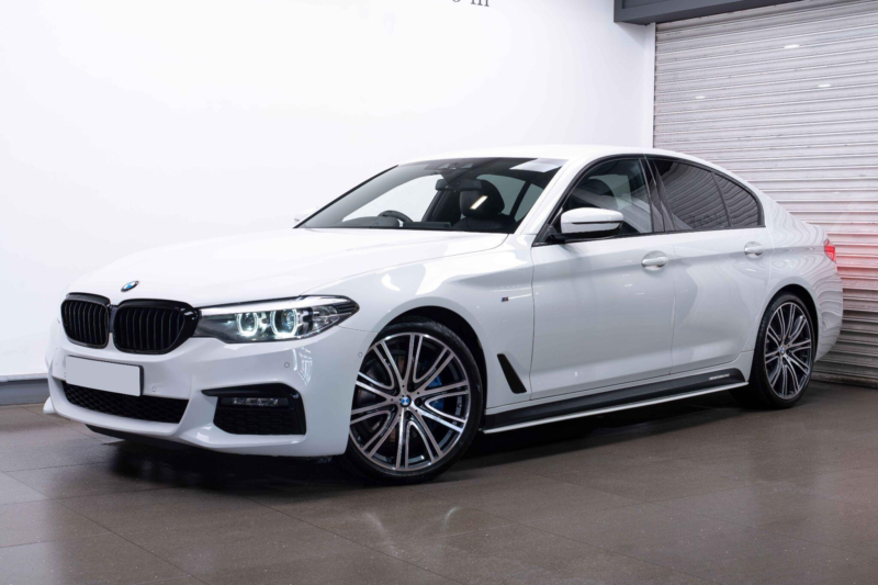 2019 BMW 5 Series 3.0 530d M Sport Auto Xdrive Euro 6 (s/s) 4dr in White — image 1