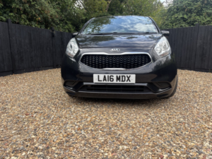 2016 Kia Venga 1.4 1 Air in Black — image 4