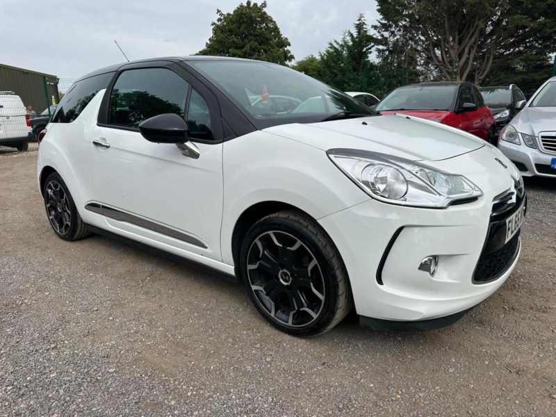 2015 Ds Automobiles Ds 3 1.2 Puretech Dstyle Euro 6 (s/s) 3dr in White — image 1