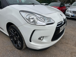 2015 Ds Automobiles Ds 3 1.2 Puretech Dstyle Euro 6 (s/s) 3dr in White — image 2
