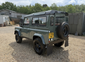 1990 Land Rover Defender 90 300tdi Engine Upgrade*nice Refurb*amazing Chassis in Green — image 4