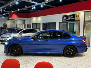 2021 BMW 3 Series 3.0 M340d Xdrive Saloon in Blue — image 5
