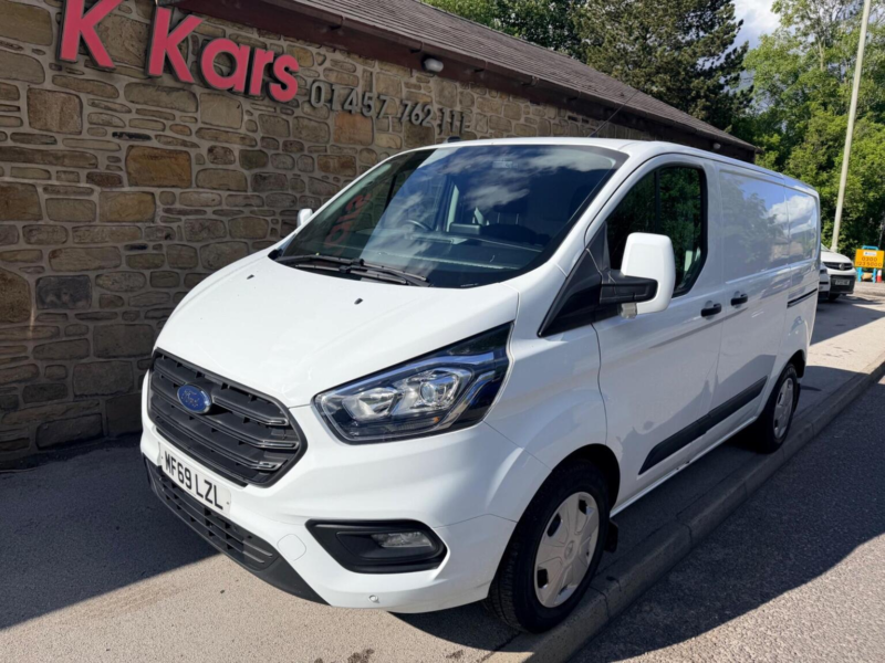 2019 Ford Transit Custom 2.0 320 Ecoblue Trend L1 H1 Euro 6 (s/s) 5dr in White — image 1