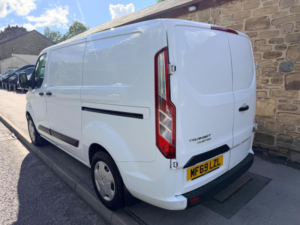 2019 Ford Transit Custom 2.0 320 Ecoblue Trend L1 H1 Euro 6 (s/s) 5dr in White — image 2