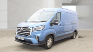 2023 Maxus Deliver 9 2.0 D20 Lux Panel Van 5dr Diesel Manual Fwd L3 H2 Euro 6 (s/s) (163 Ps) in Blue — image 2