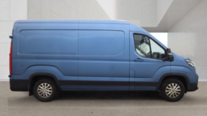 2023 Maxus Deliver 9 2.0 D20 Lux Panel Van 5dr Diesel Manual Fwd L3 H2 Euro 6 (s/s) (163 Ps) in Blue — image 5