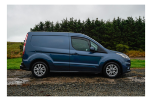 2018 Ford Transit Connect 1.5 200 Ecoblue Limited in Blue — image 2