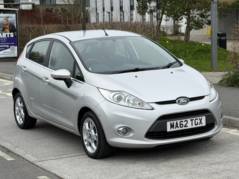 2012 Ford Fiesta 1.4 Zetec in Silver — image 1