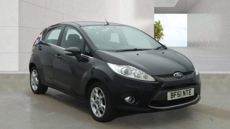 2011 Ford Fiesta 1.4 Zetec 5dr in Black — image 1