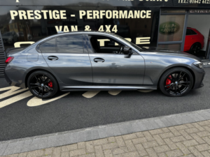 2021 BMW 3 Series 3.0 M340d Xdrive Saloon in Grey — image 5