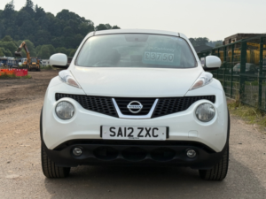 2012 Nissan Juke 1.6 Acenta SUV 5dr Petrol Manual Euro 5 (s/s) (117 Ps) in White — image 2