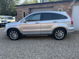2011 Honda Cr-V 2.2 I-Dtec Ex in Silver — image 4