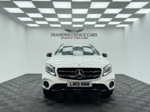 2019 Mercedes-Benz Gla 1.6 Gla180 Urban Edition in White — image 2