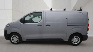 2021 Vauxhall Vivaro Electric 3100 75kwh Dynamic Auto L1 H1 5dr in Grey — image 2