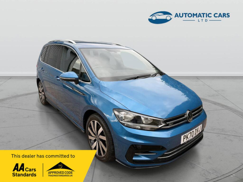 2020 Volkswagen Touran R-Line Tdi DSG in Blue — image 1