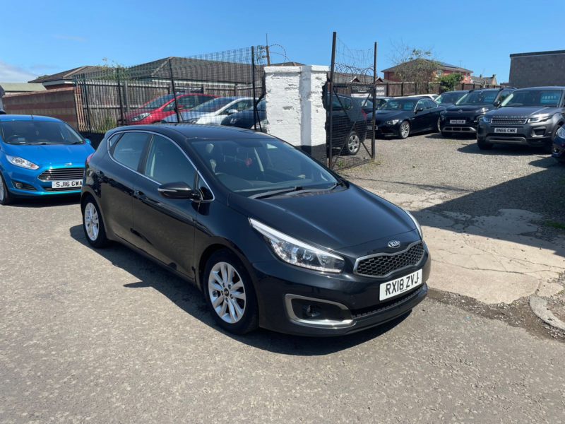 2018 Kia Ceed 1.6l 2 Isg Hatchback 5dr Petrol Manual Euro 6 (133 Bhp) in Black — image 1